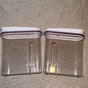 Oxo Clear Food Storage Containers with White Lids